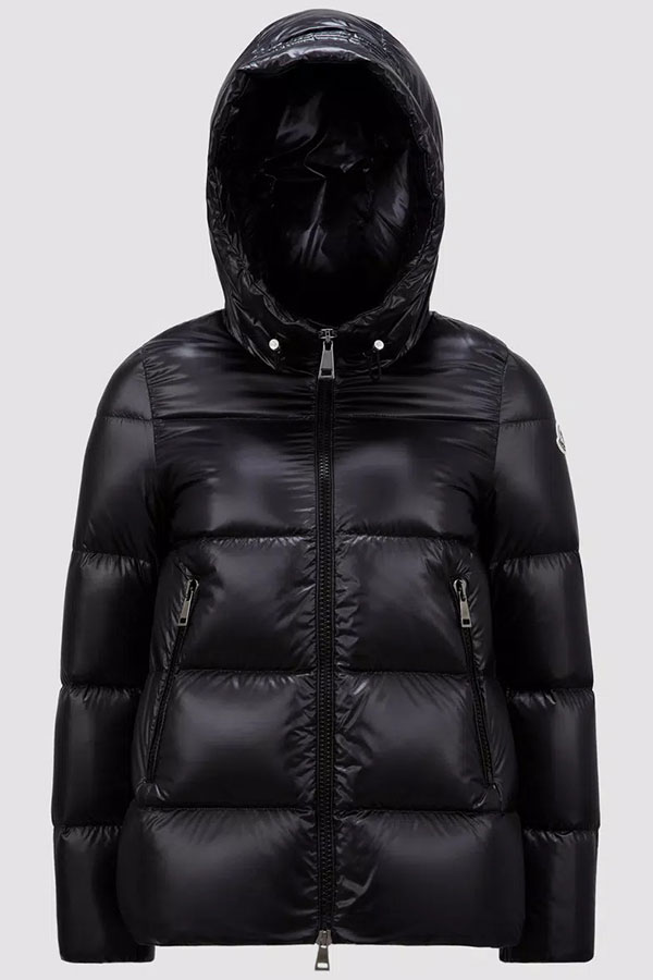 MONCLER モンクレールの紹介ページ- BRAND LIST - 株式会社スキー