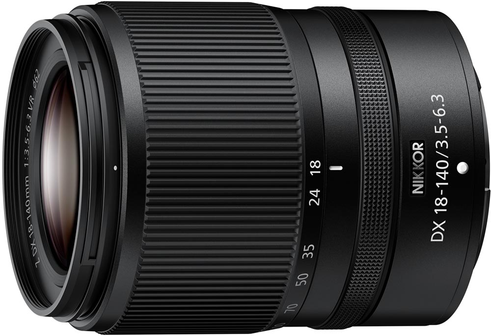 ニコン Z マウントシステム」対応の高倍率ズームレンズ「NIKKOR Z DX