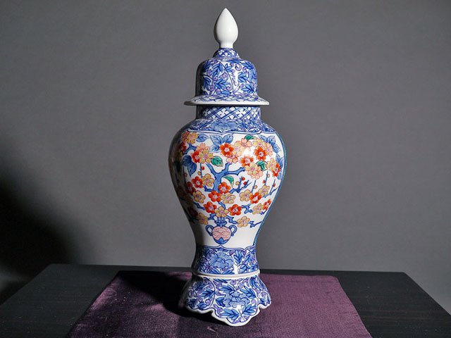 有田焼 耕右衛門 染錦窓絵鳳凰花尽之図 獅子摘蓋特大三段壺 沈香壺 飾