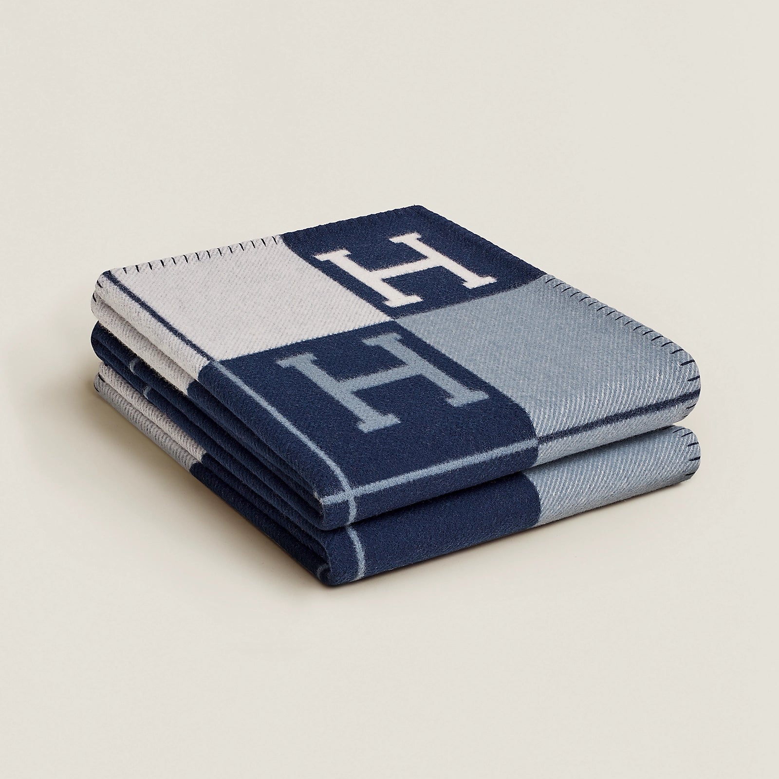 Hermès - Avalon III throw blanket – Just4Jets