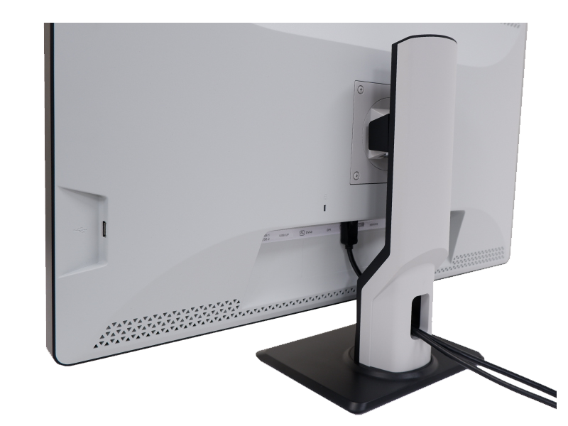 800万画素32型カラー液晶モニターCL-R813 | 医用モニター / 産業用