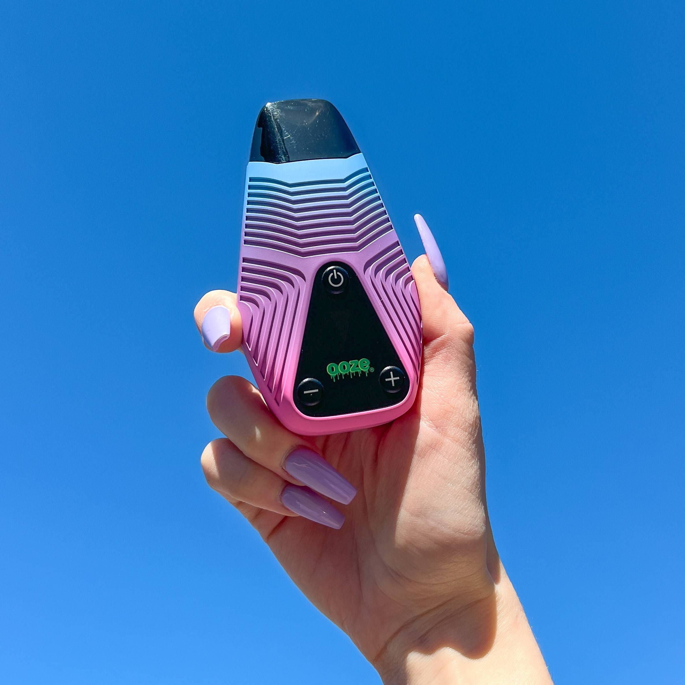 Brink 1800mAh Blue Purple Dry Herb Vaporizer Pen | Ooze