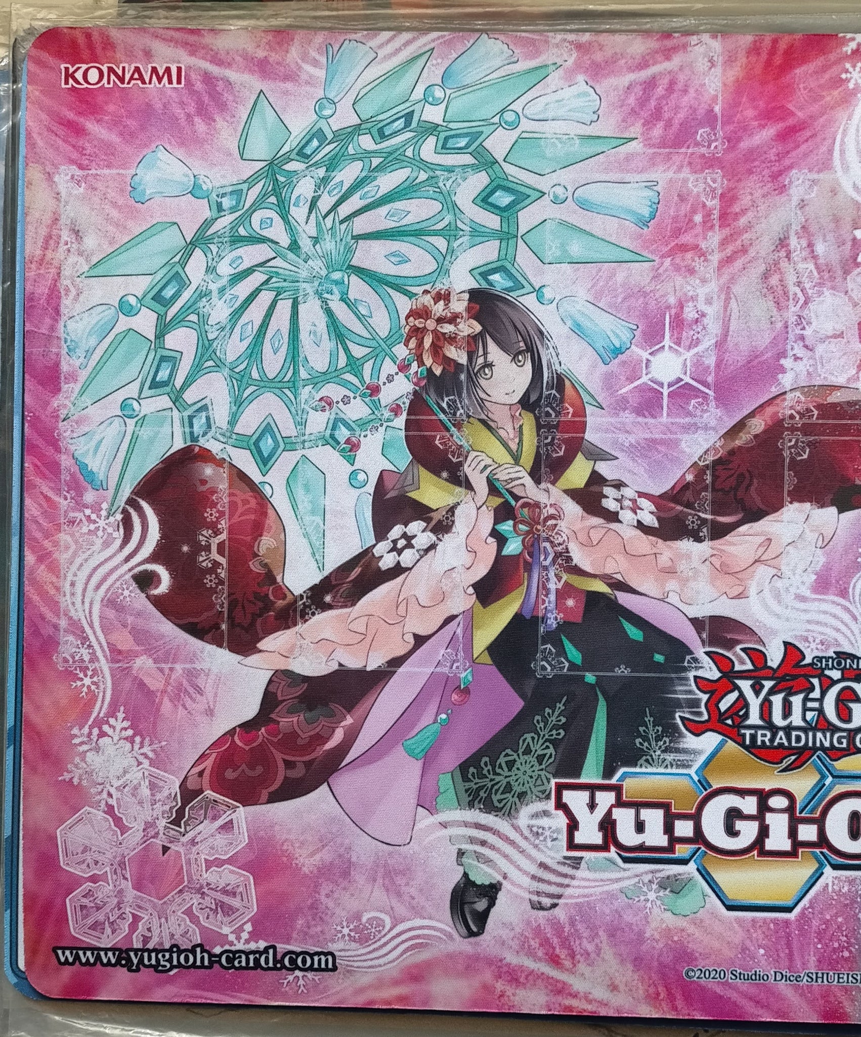 遊戯王 公式 遊戯王の日 六花聖 プレイマット – トレカ屋 ANOTHER