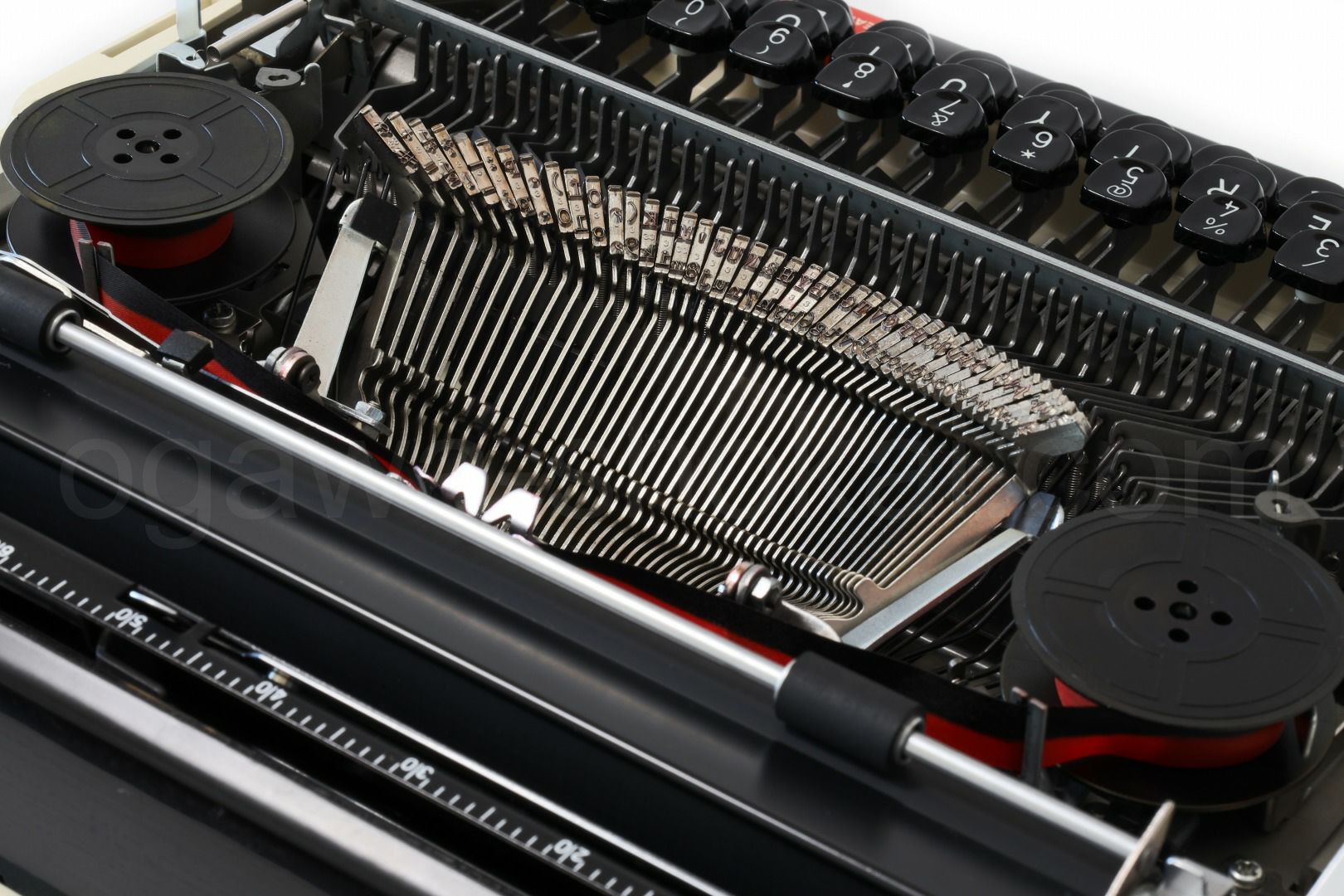 brother Valiant 413 中古タイプライター（エコノミー品質）｜タイプ