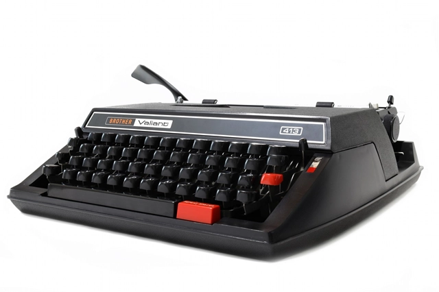 brother Valiant 413 中古タイプライター（エコノミー品質）｜タイプ