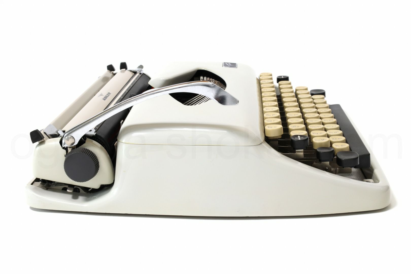 TRIUMPH-ADLER Tippa 中古タイプライター（カナ専用配列）｜タイプ