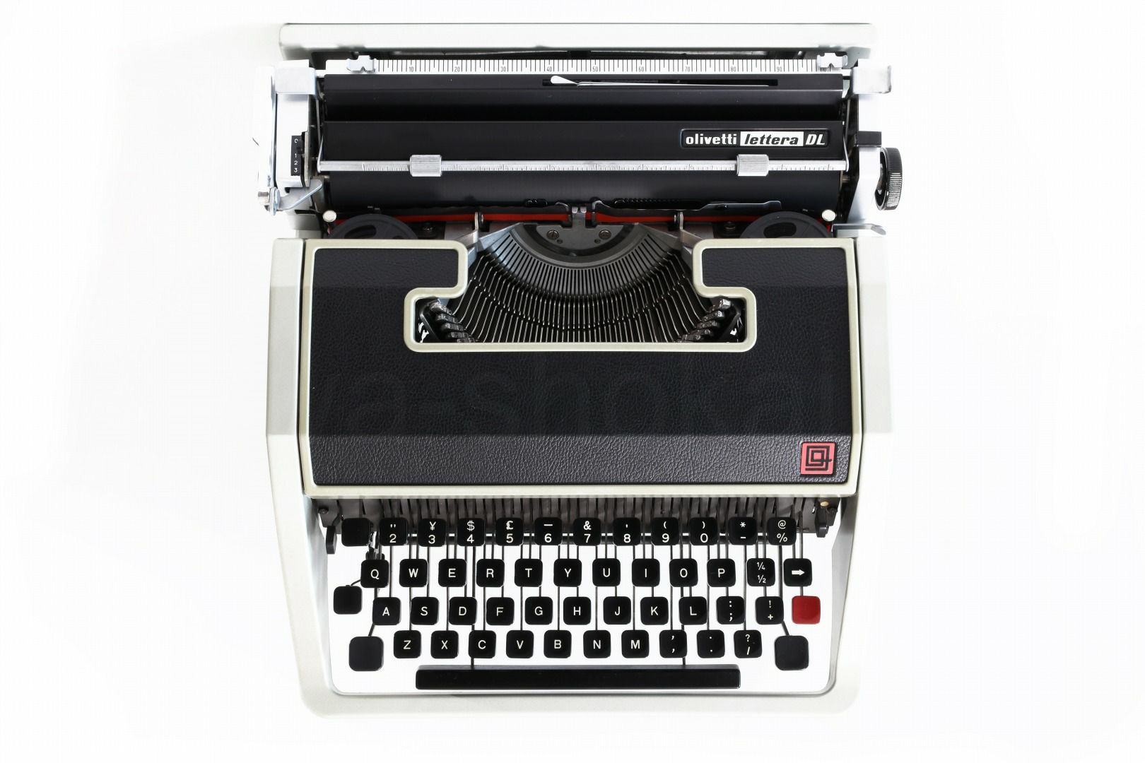 olivetti Lettera DL 中古タイプライター｜タイプライター専門店の尾河商会