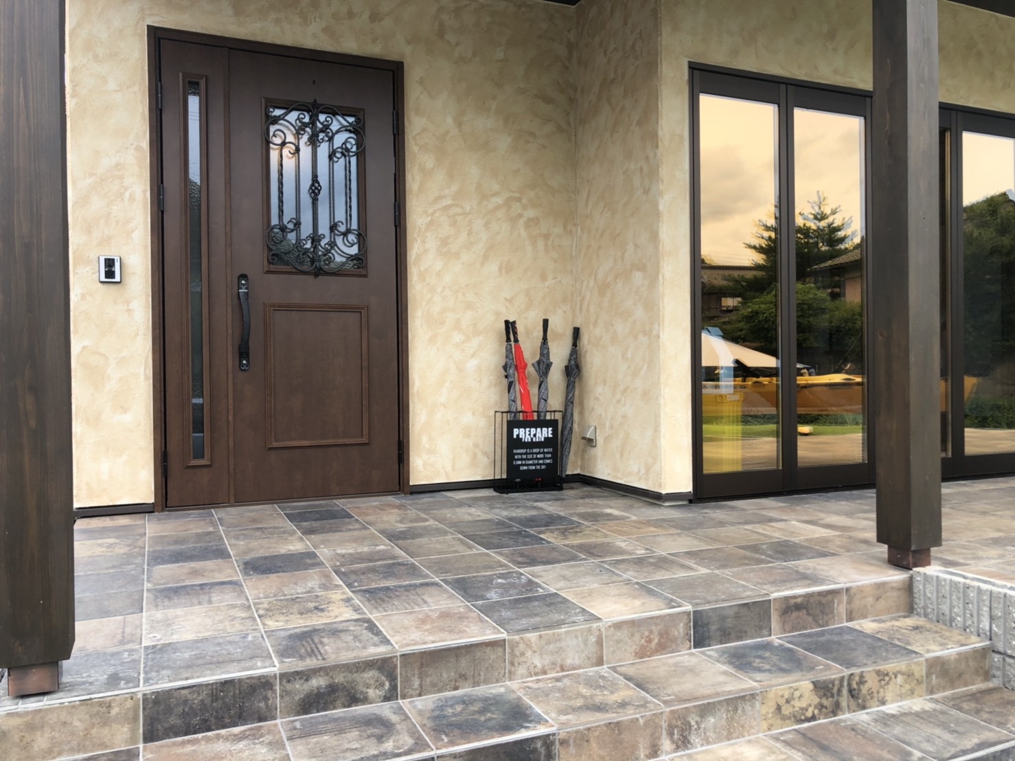 テラノーベ ダーク ｜ 株式会社オオムラ