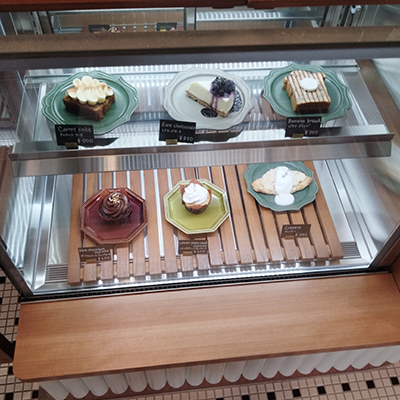 カフェ・喫茶店｜業務用冷蔵ショーケースの製造販売,及川工業
