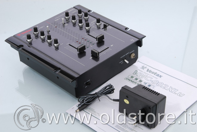 Vestax VMC 002XLu | mixer analogico usato | OLDSTORE
