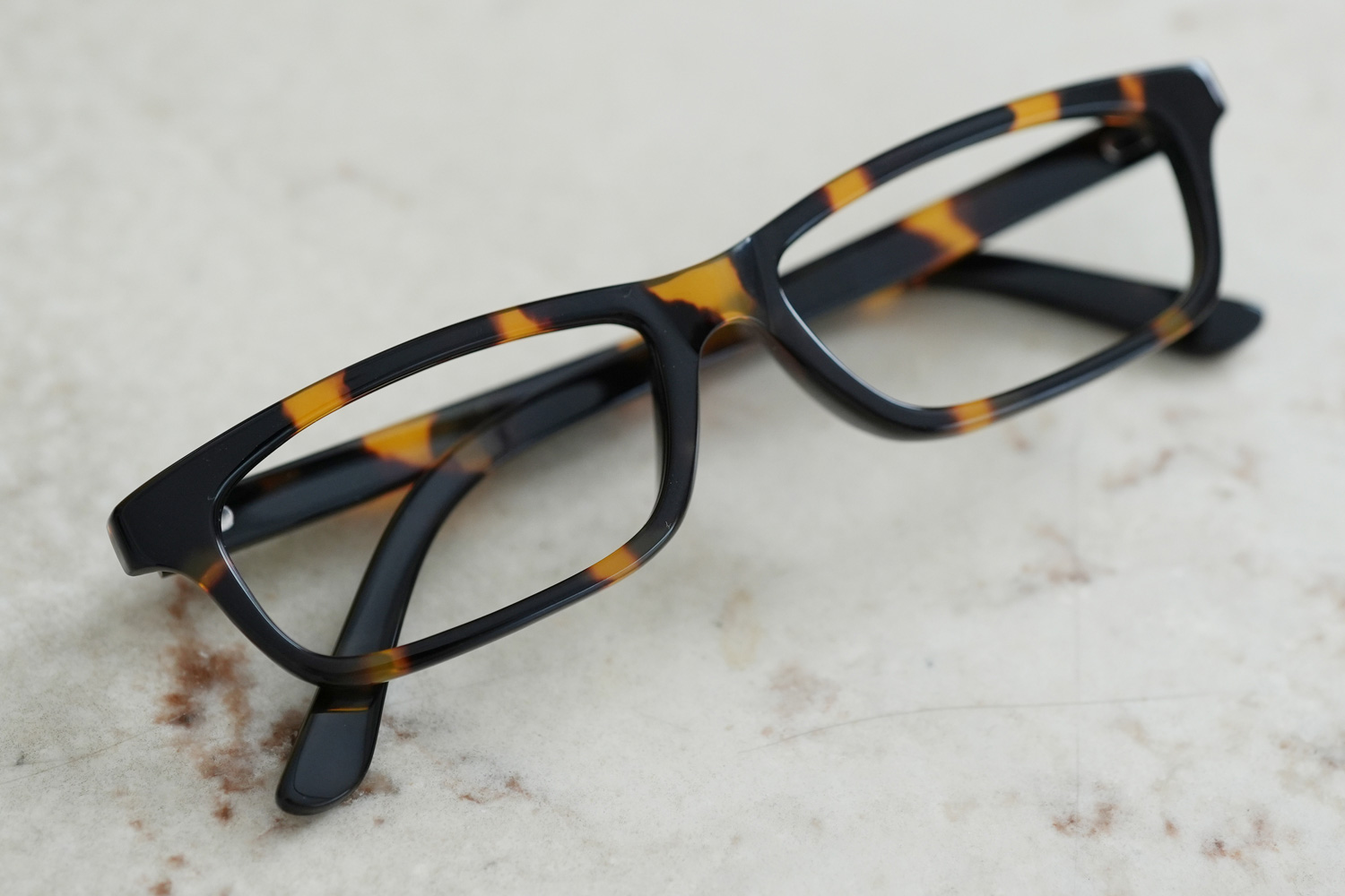 べっ甲メガネ A32TKK DK6508 黒バラ甲｜メガネ店トリプル銀座