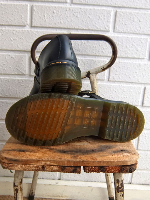 Dr. Martens POLLEY Tバーシューズ Tストラップシューズ OTTI オッティ