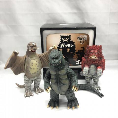 プレミアムバンダイ 総天然色 ウルトラQ ガラモン ペギラ ゴメス