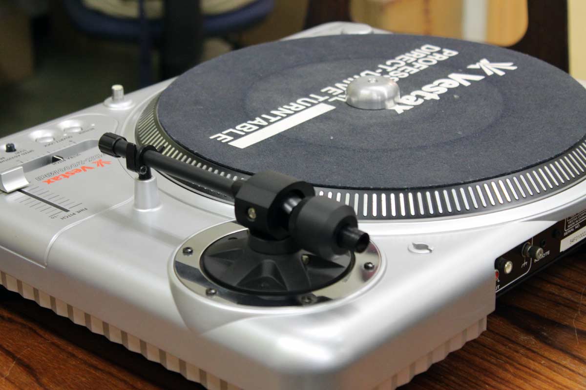 Vestaxのハイトルクターンテーブル、PDX-2000MK2の中古品です！