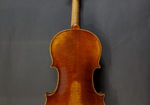 新品 CLAUDIO BACCI 4/4 | 株式会社エルフラット