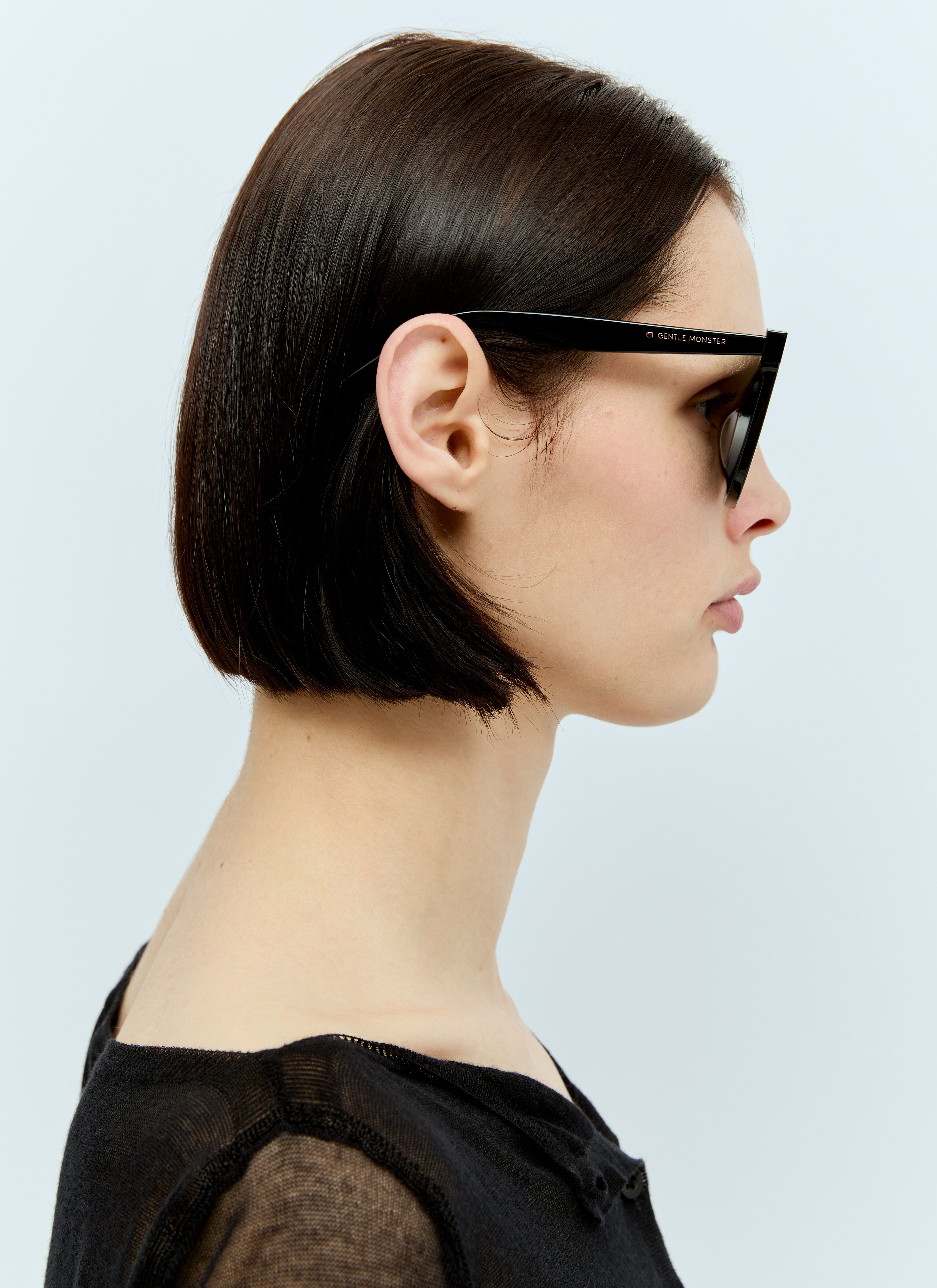 Gentle Monster レディース Her 01 Sunglasses の Black | LN-CC®