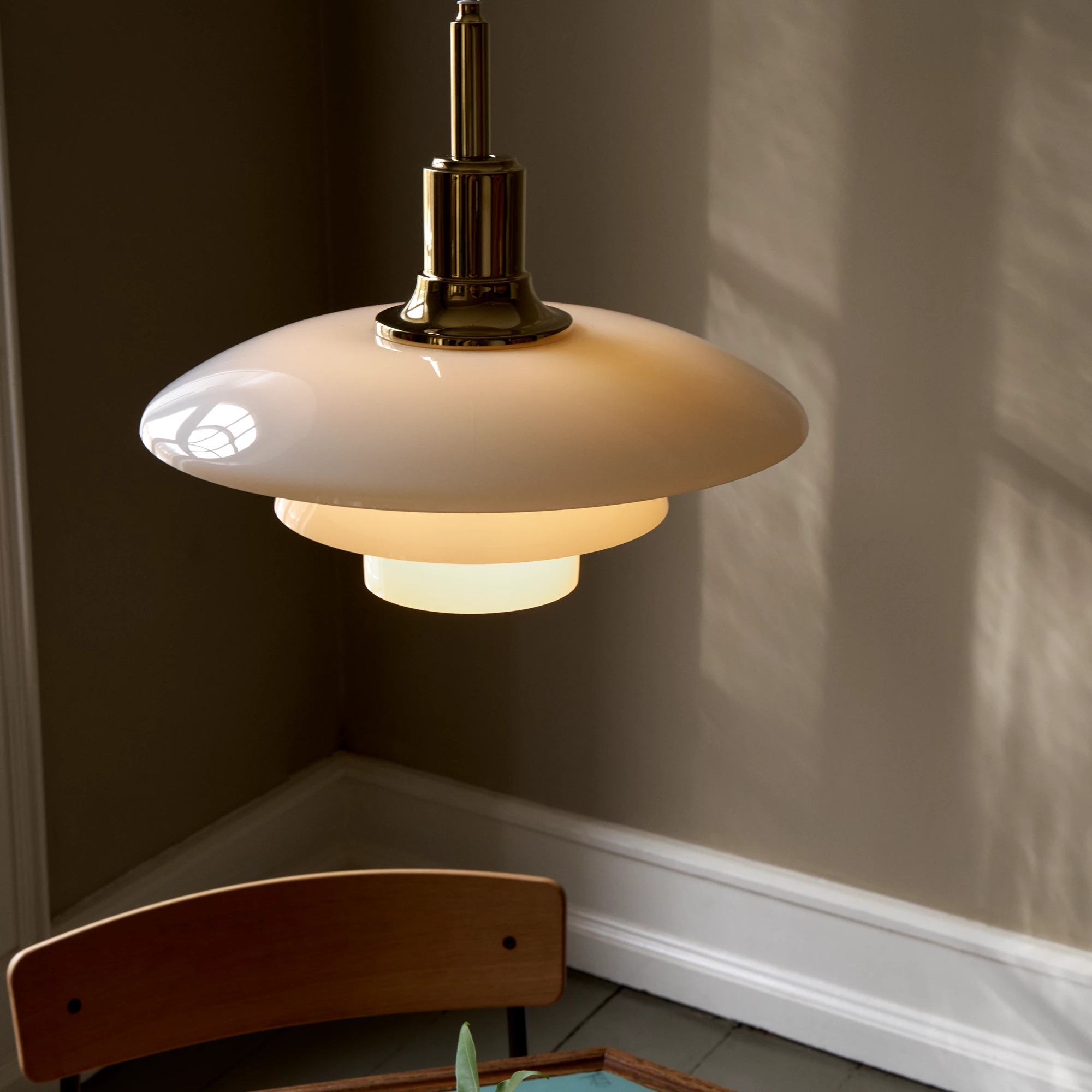 PH 3/2 ペンダント | ポール・ヘニングセン | Louis Poulsen