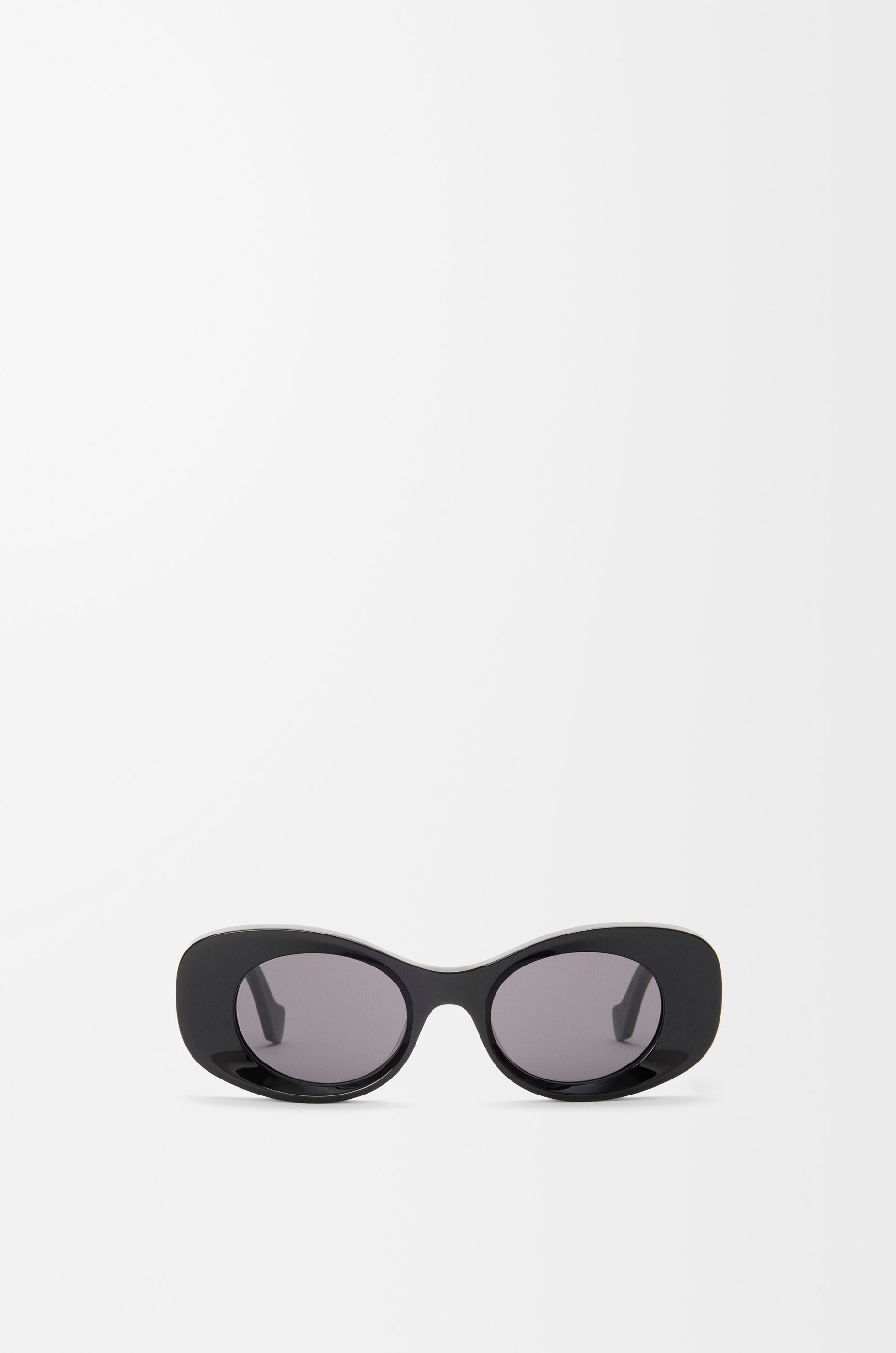 Beveled Oval Maxi Anagram sunglasses Black - LOEWE Japan official