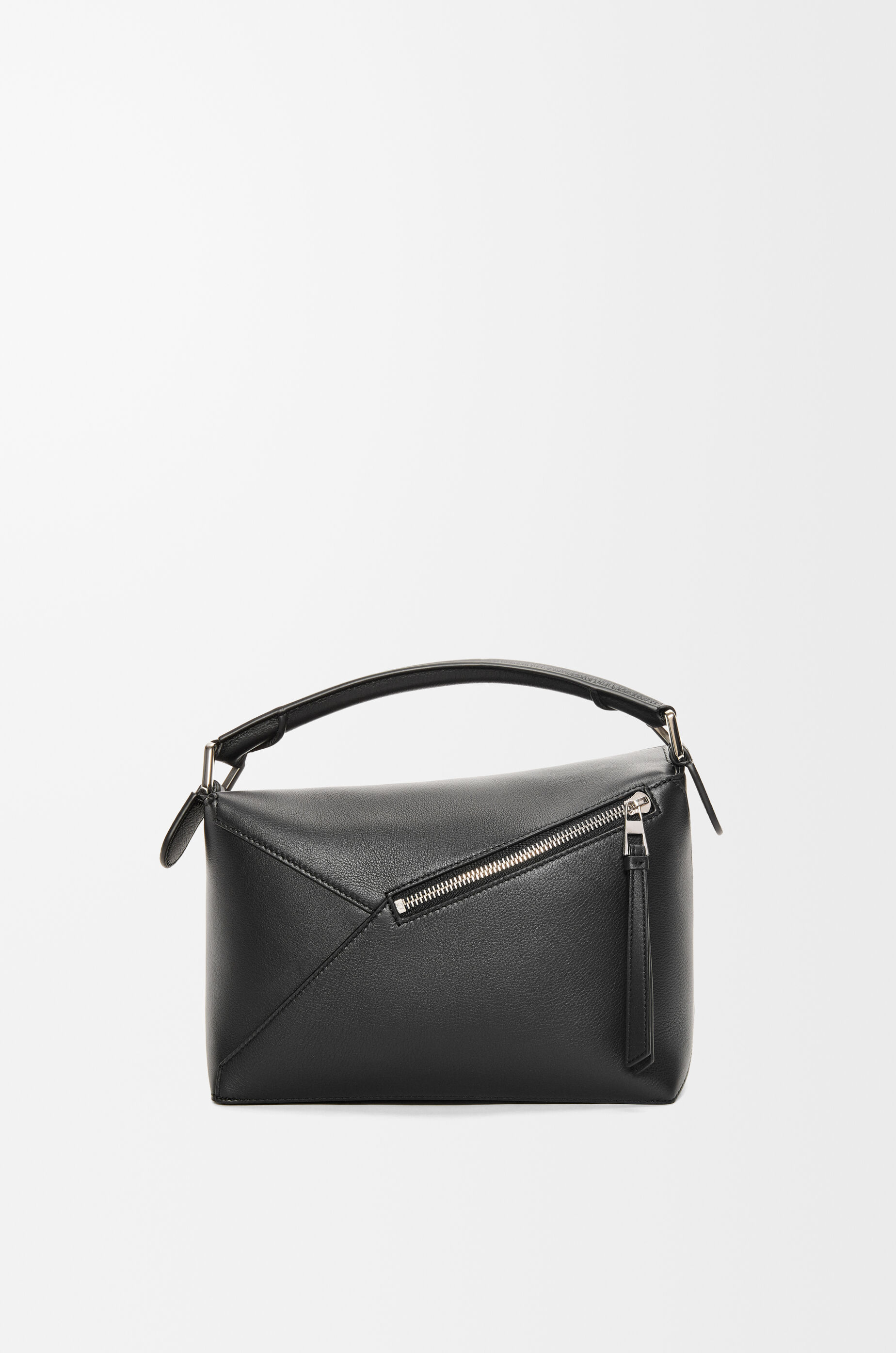 パズルバッグ スモール（クラシックカーフ） ブラック - LOEWE Japan