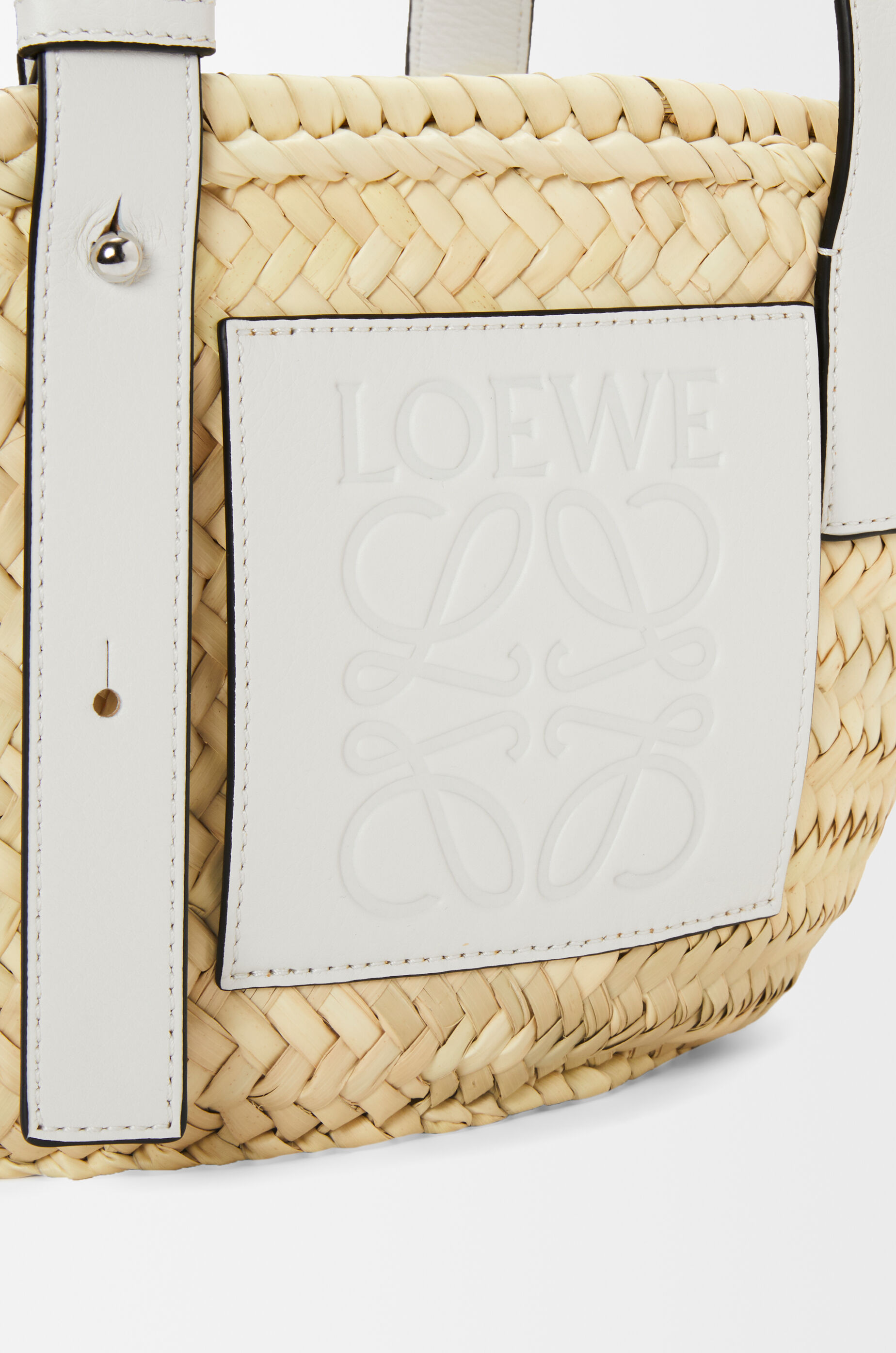Small Basket bag in palm leaf and calfskin Beige - LOEWE USA