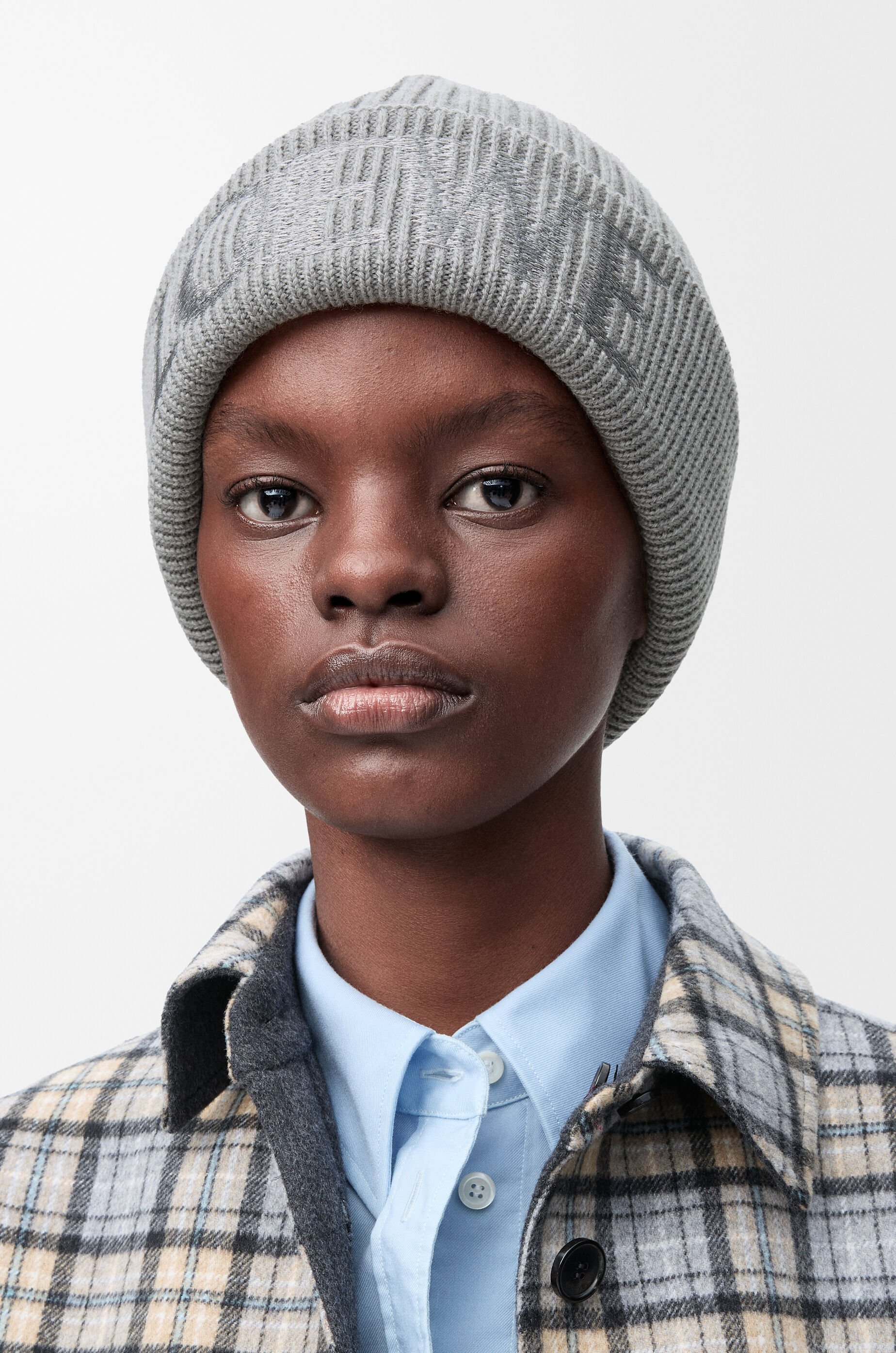 LOEWE beanie in wool Grey - LOEWE Japan official website