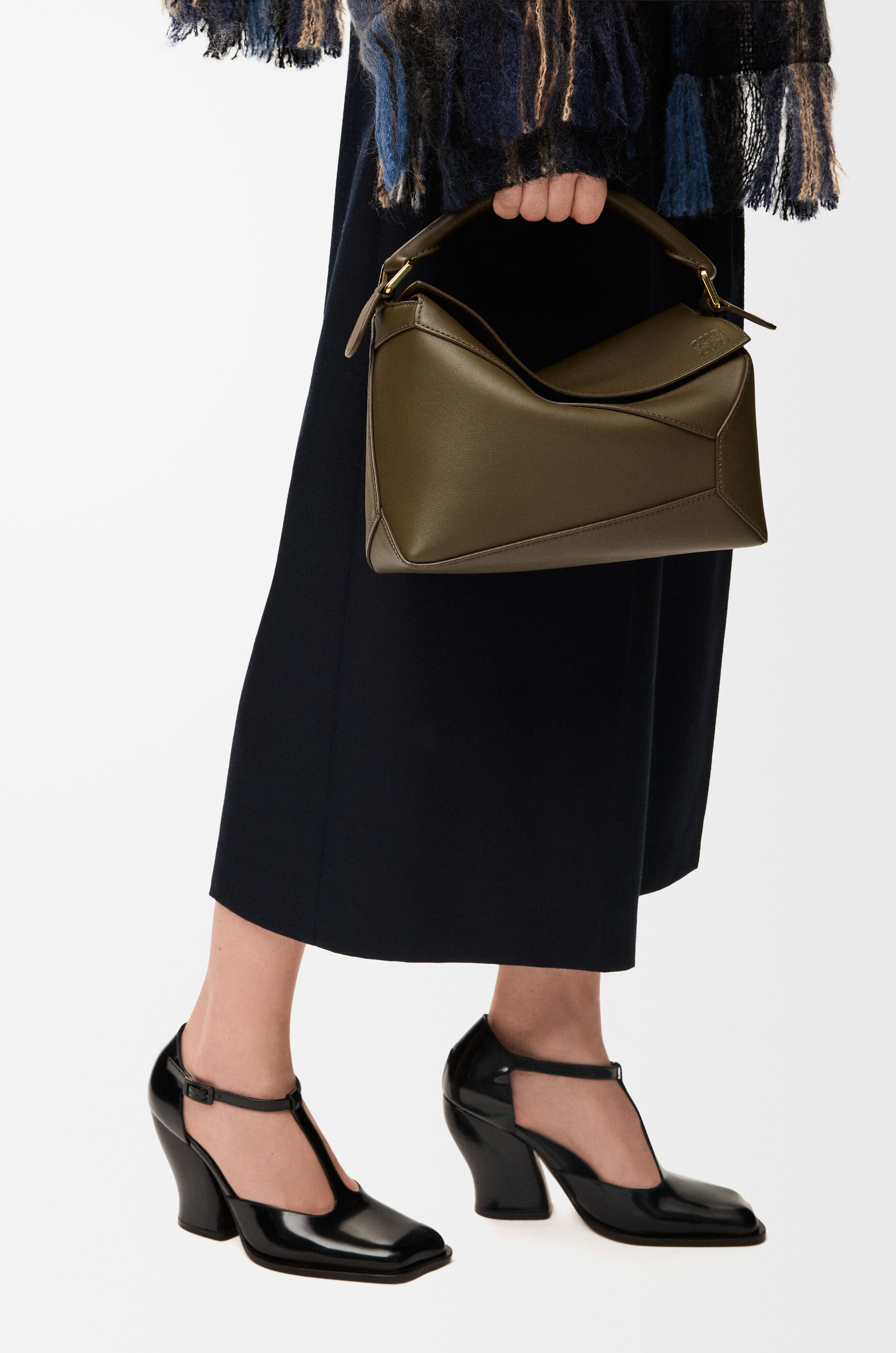 パズルバッグ スモール（クラシックカーフ） グリーン - LOEWE Japan