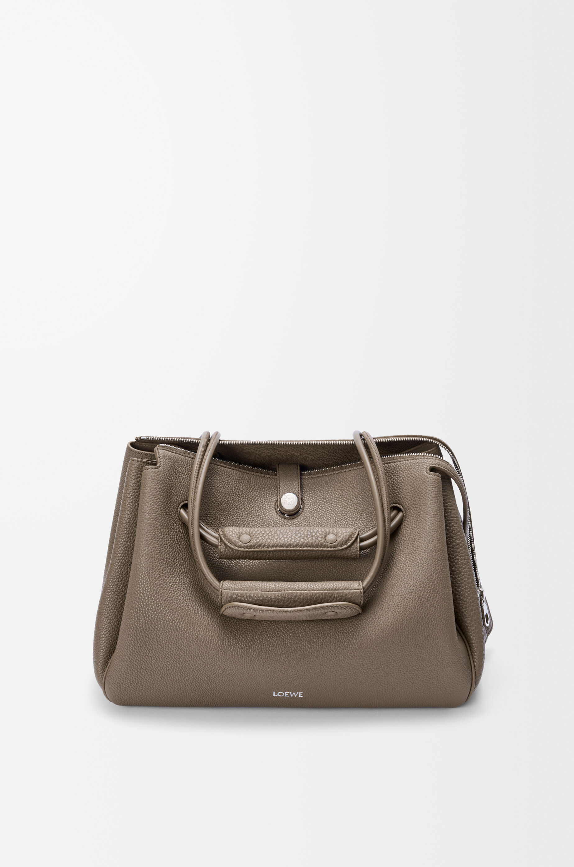 マドリードバッグ ラージ（サプルグレインカーフ） ブラウン - LOEWE