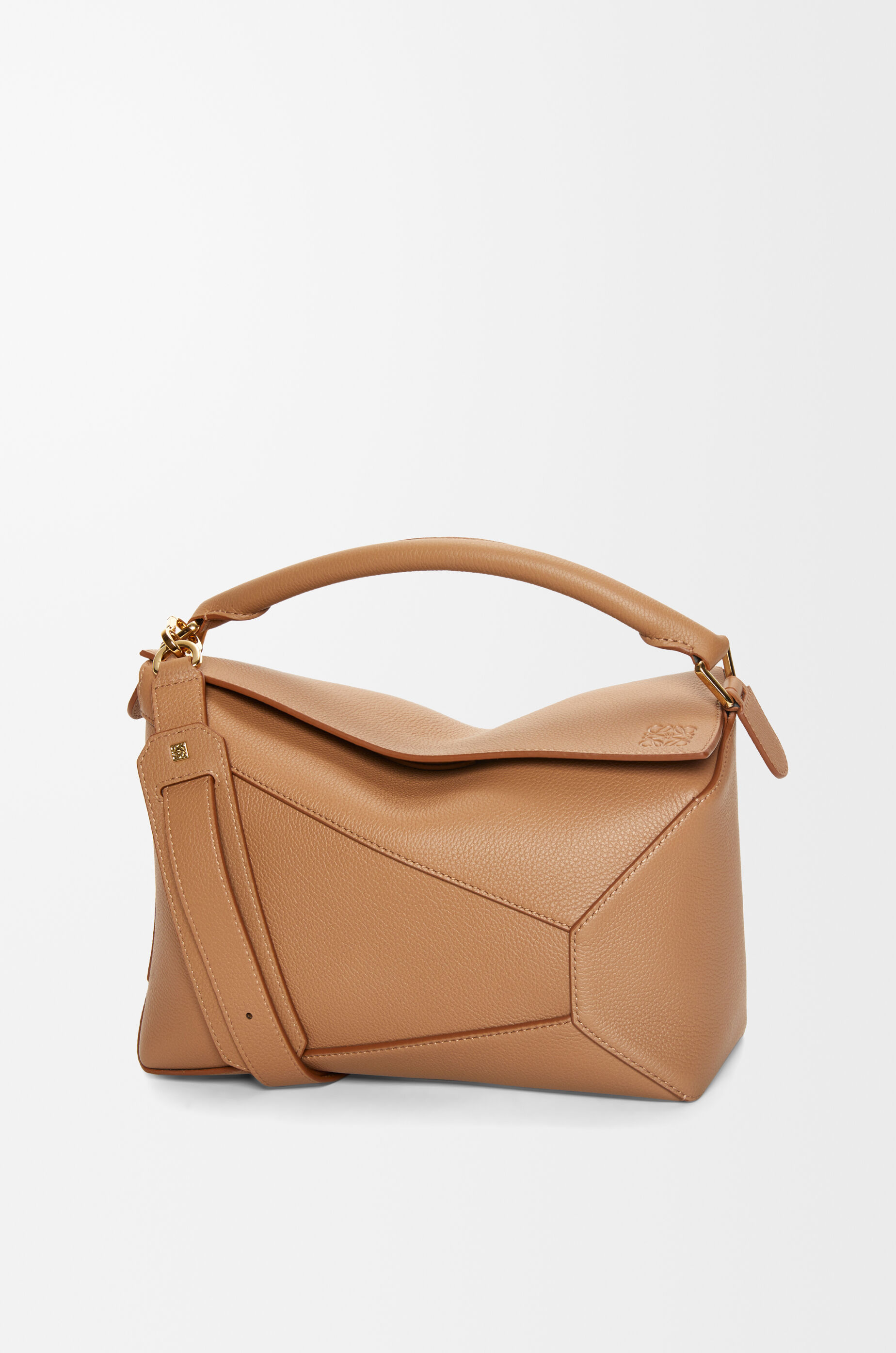 パズルエッジ バッグ ミディアム（ソフトグレインカーフ） ブラウン