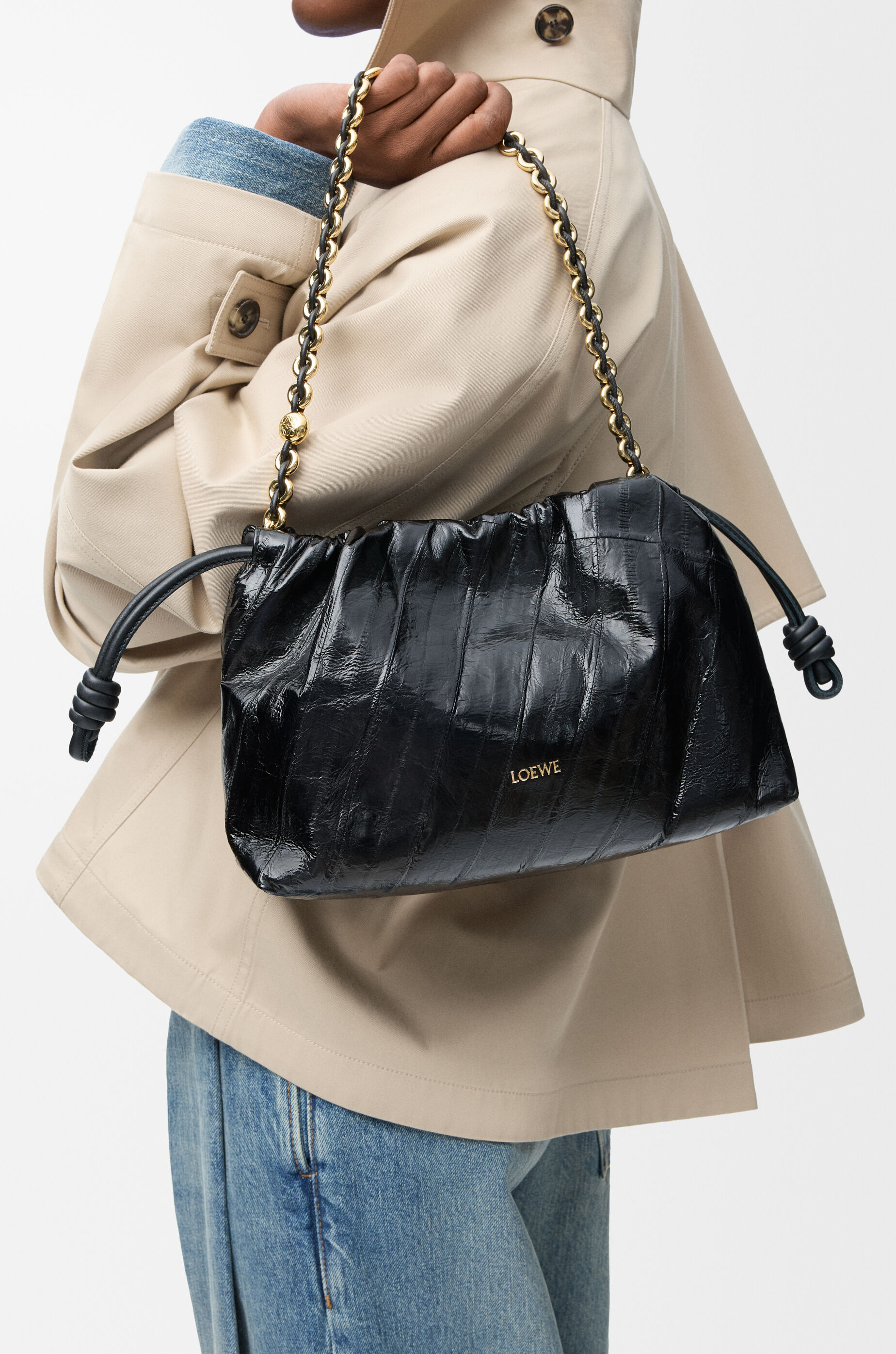 フラメンコパース ミディアム（ハグフィッシュ） ブラック - LOEWE