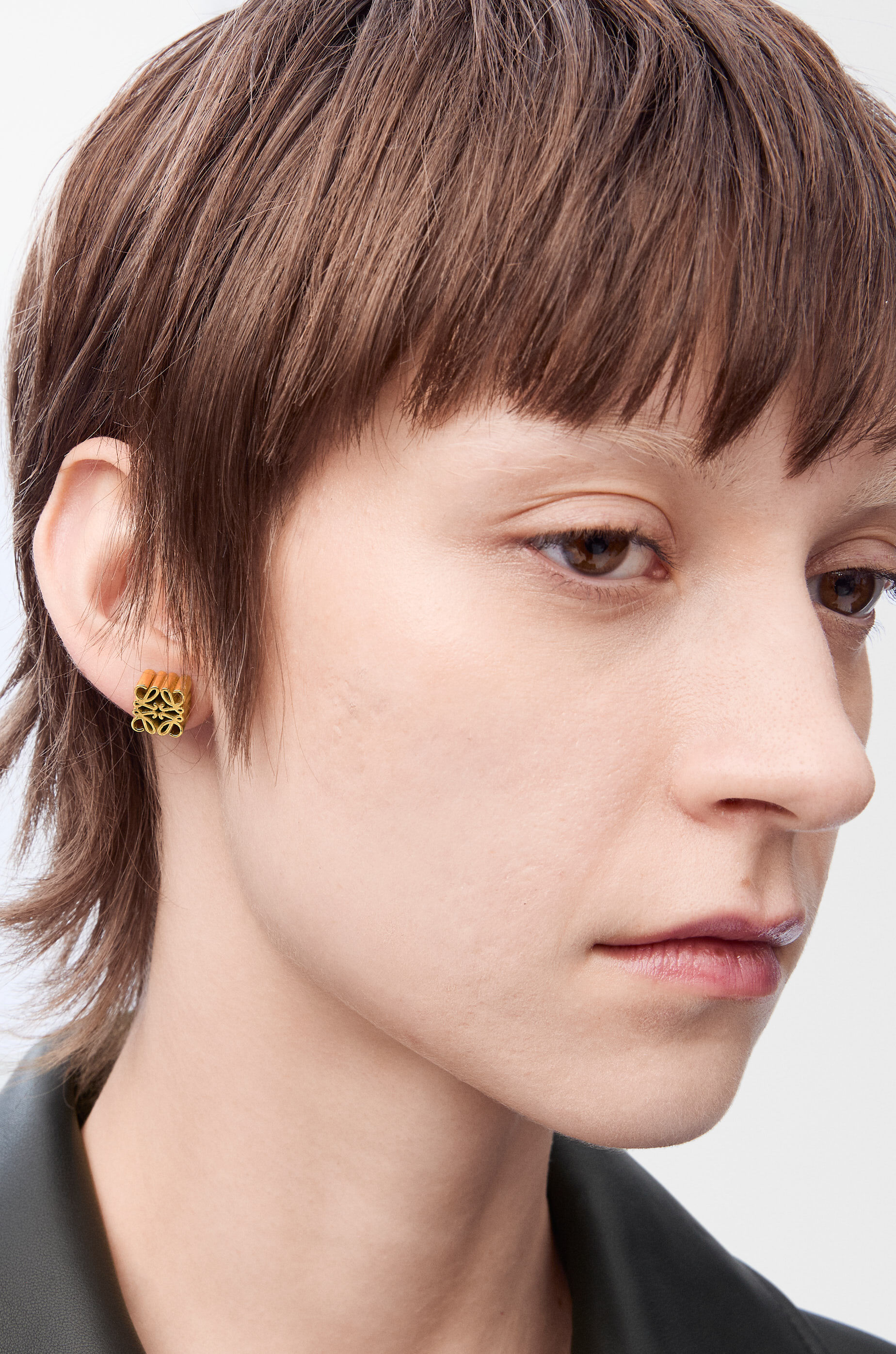 かか☆LOEWE スタッドピアス 片方のみ キャッチなし☆ロエベ かか様