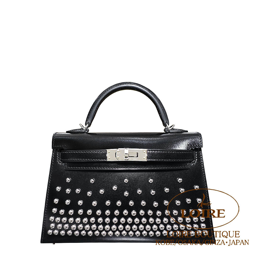 エバゴス　ケリー　ミニ　黒 ebagos/エバゴス】カーフケリーミニ購入！サイズ感となに着てた？ | LEE