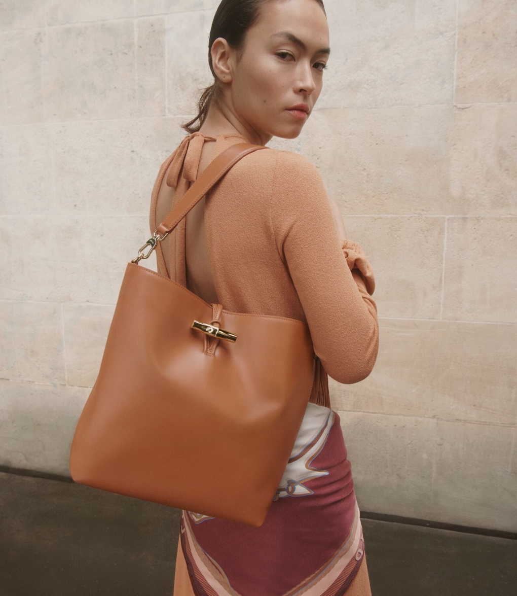 Longchamp】ロンシャン公式オンラインストア 未使用級 ロンシャン 巾着