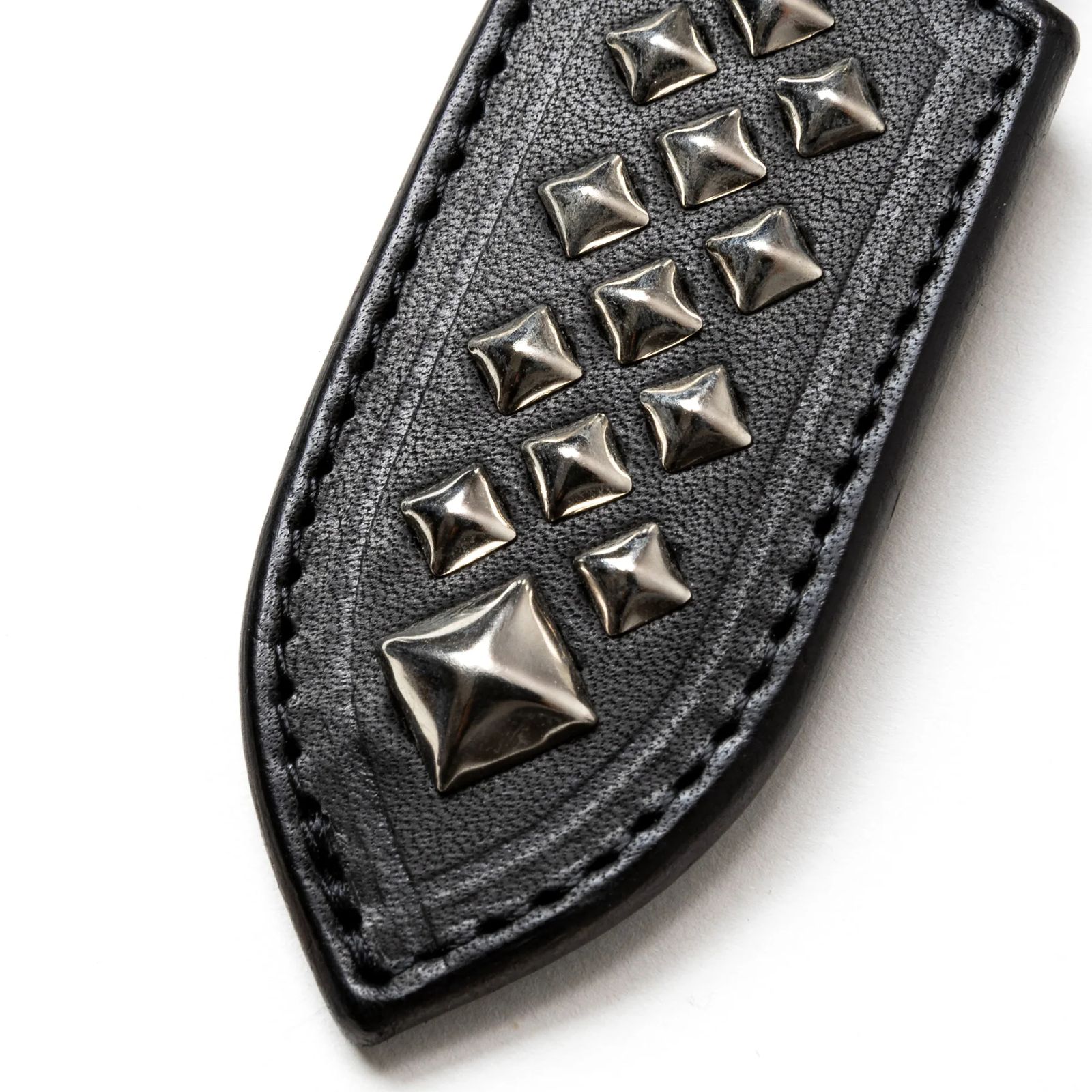 CALEE - STUDS LEATHER KEY RING (BLACK) / スタッズ レザー