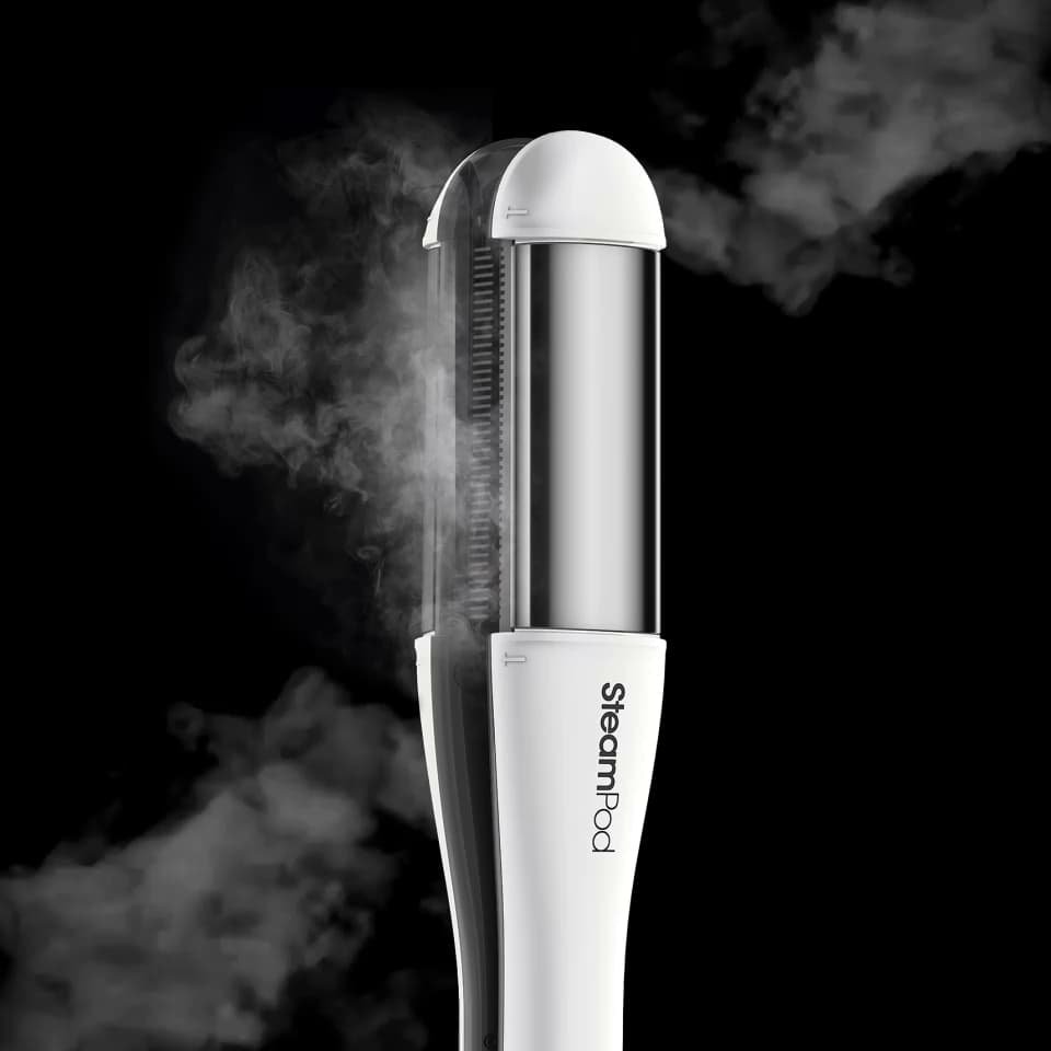 SteamPod 4 the professional steam styler by L'Oréal Professionnel.