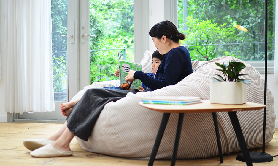 クラッシュウレタンだからへたりにくい！飛び込みたくなるクッション