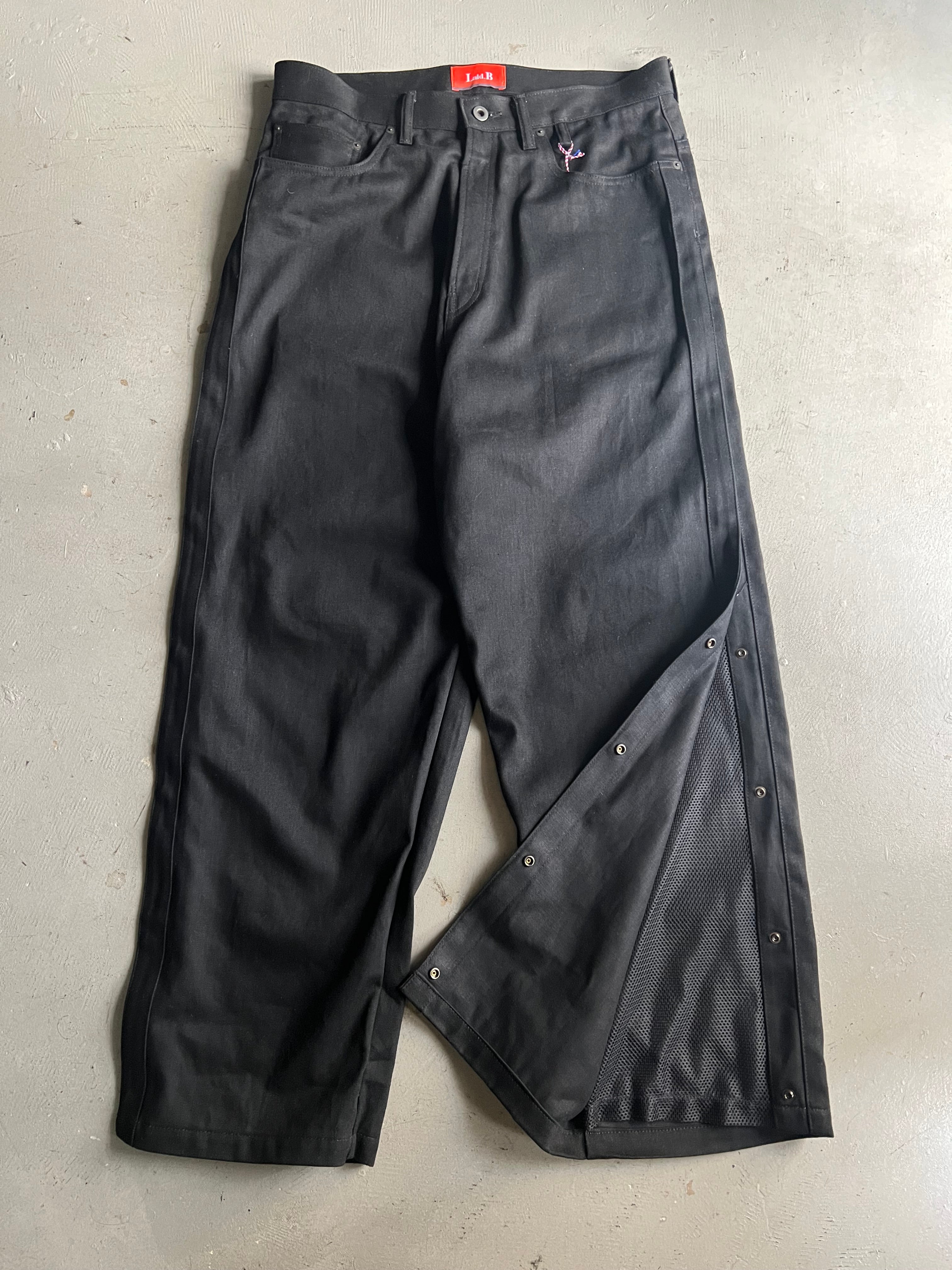 F7A299AB-CB68-4830-A9B8-