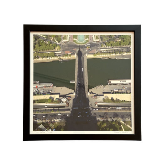 ARTWORK – La Petite Maison