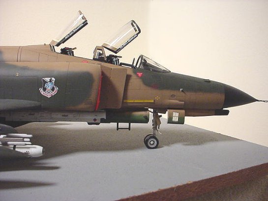 1/32 F-4E 