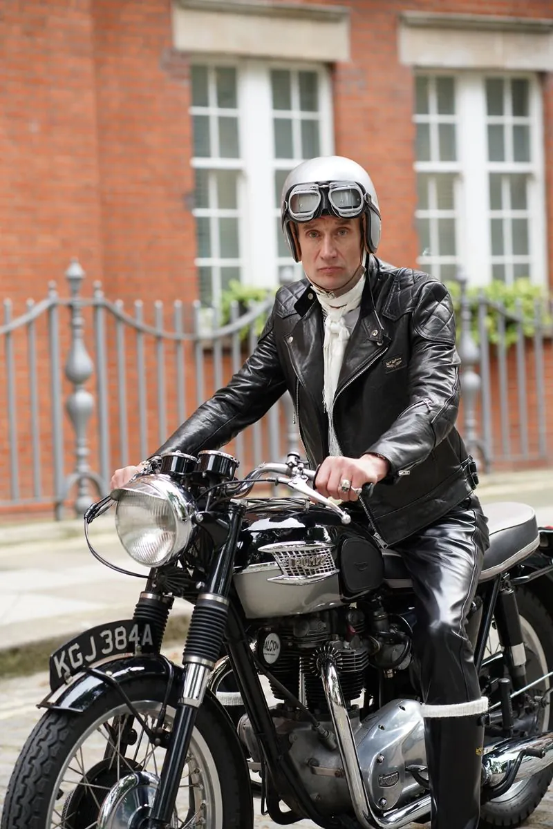 AVIAKIT Smooth Silk Scarf Double Sided