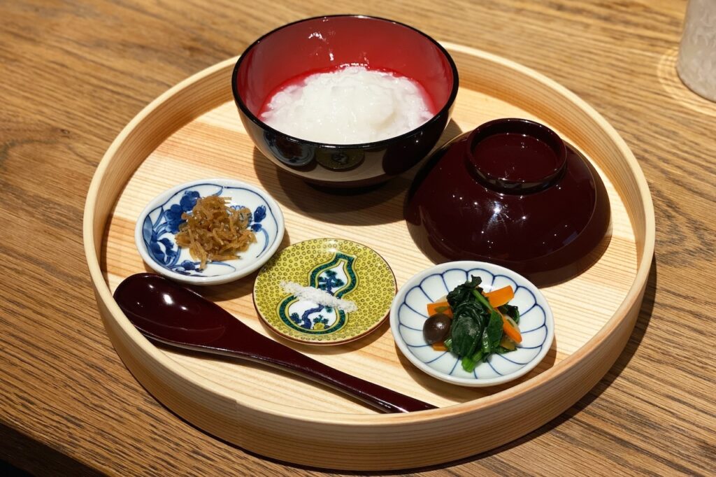 2025年9月にオープンした西大路七条の［炊き立て土鍋ごはん OMOYA 八