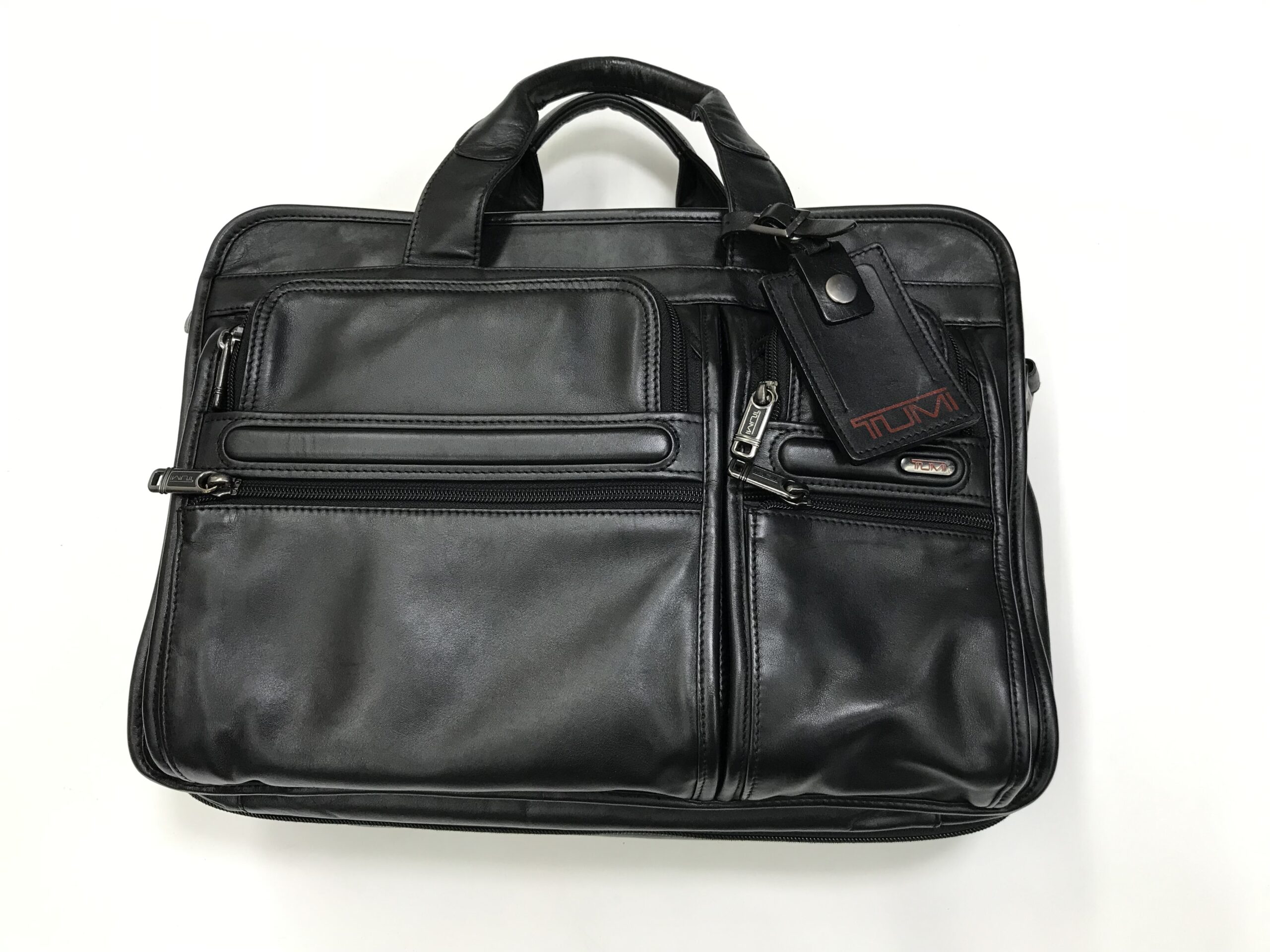 TUMI 本革ビジネスバッグ】の傷み（キズ・汚れ・色褪せ）、修復ができ