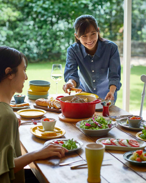 平野 由希子さんがル・クルーゼを選ぶ理由 | ル・クルーゼ（Le Creuset）