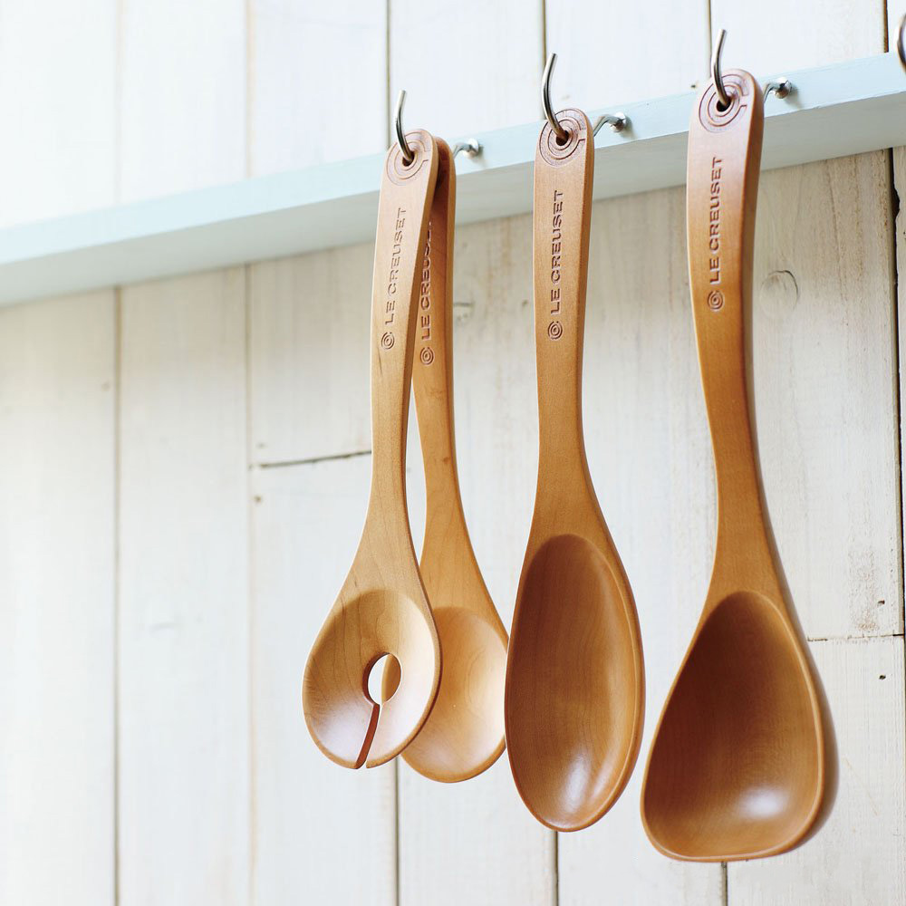 メープルウッド・サービングスプーン | キッチンツール ｜ル・クルーゼ
