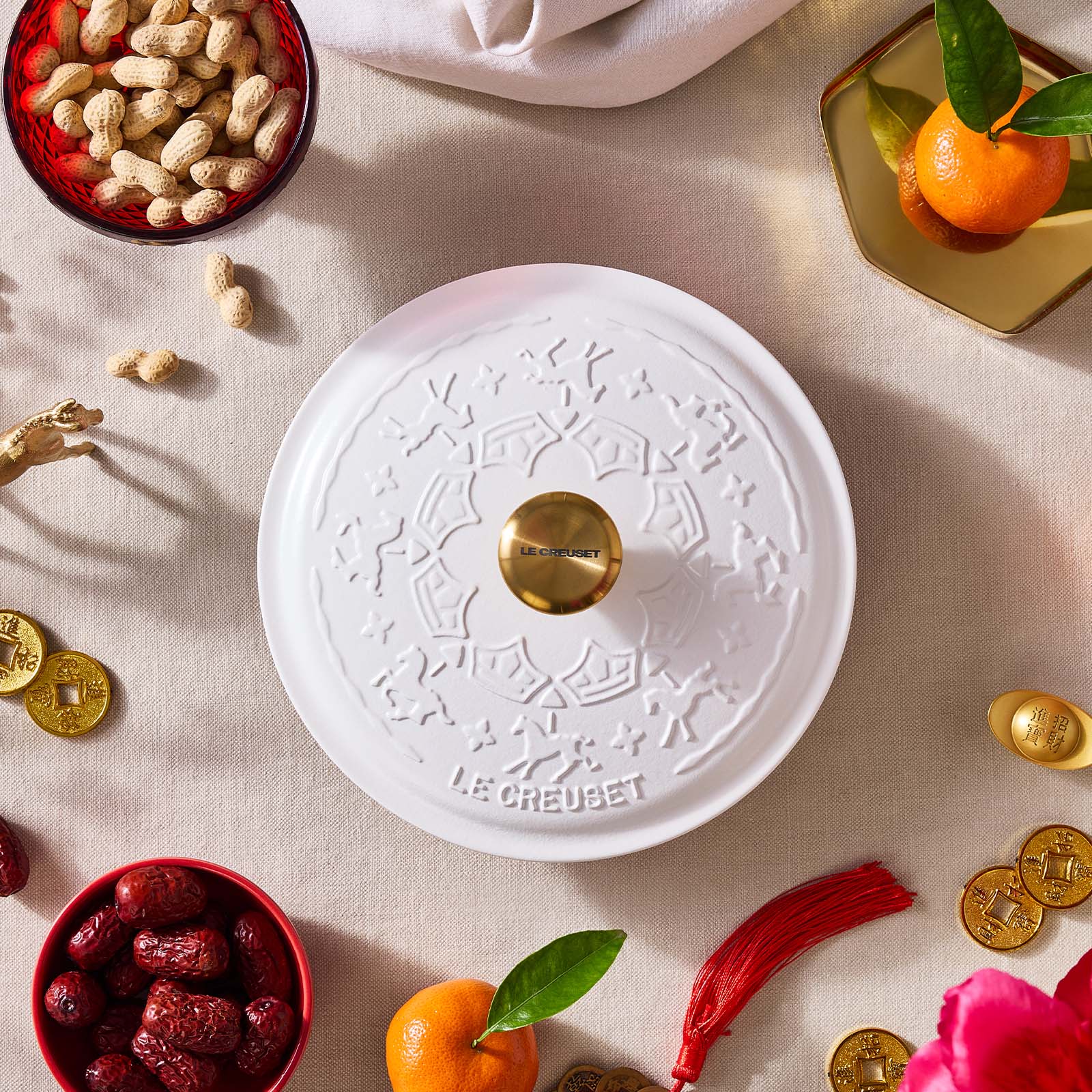 シグニチャー ココット・ロンド ホースレリーフ 22cm コットン