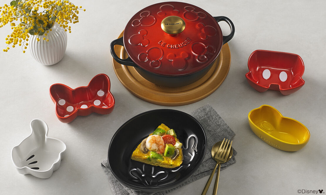 ルクルーゼミッキー マウス両手鍋 楽天市場】ル・クルーゼ 公式