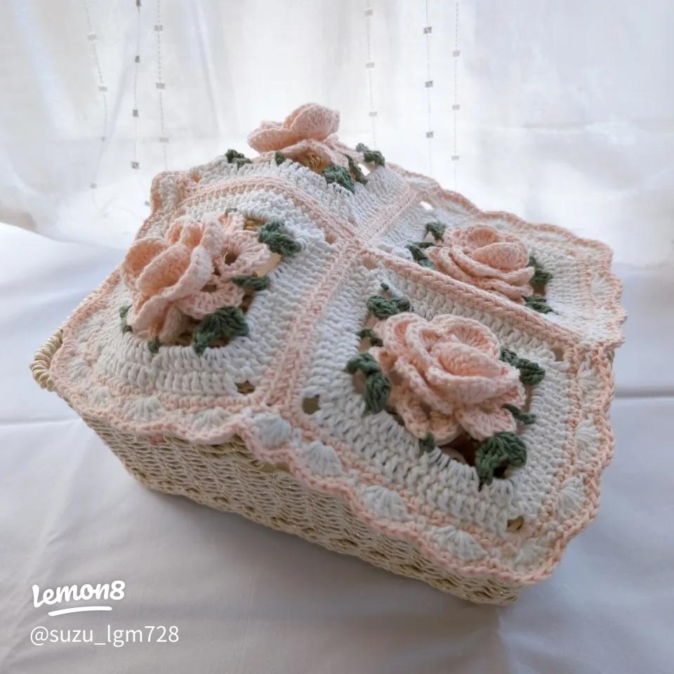 編み物で作るバラモチーフのマルチカバー｜Seria毛糸でハンドメイド