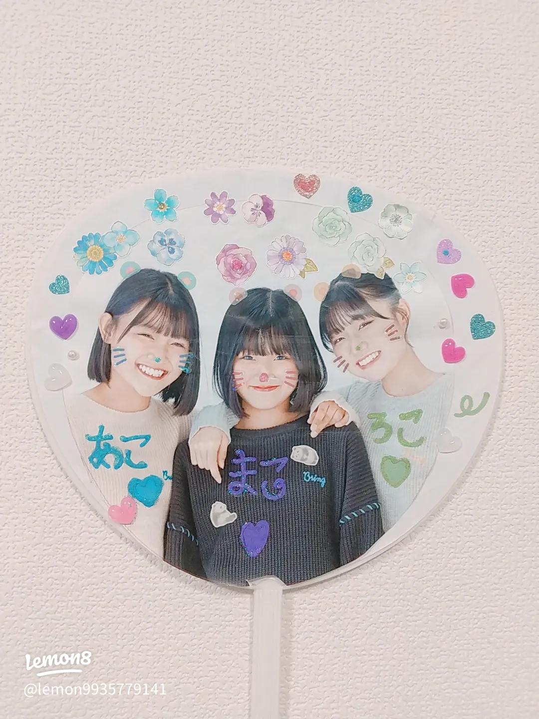 ろこまこあこちゃんのうちわ制作！学生ランウェイのための特別な一枚❤️