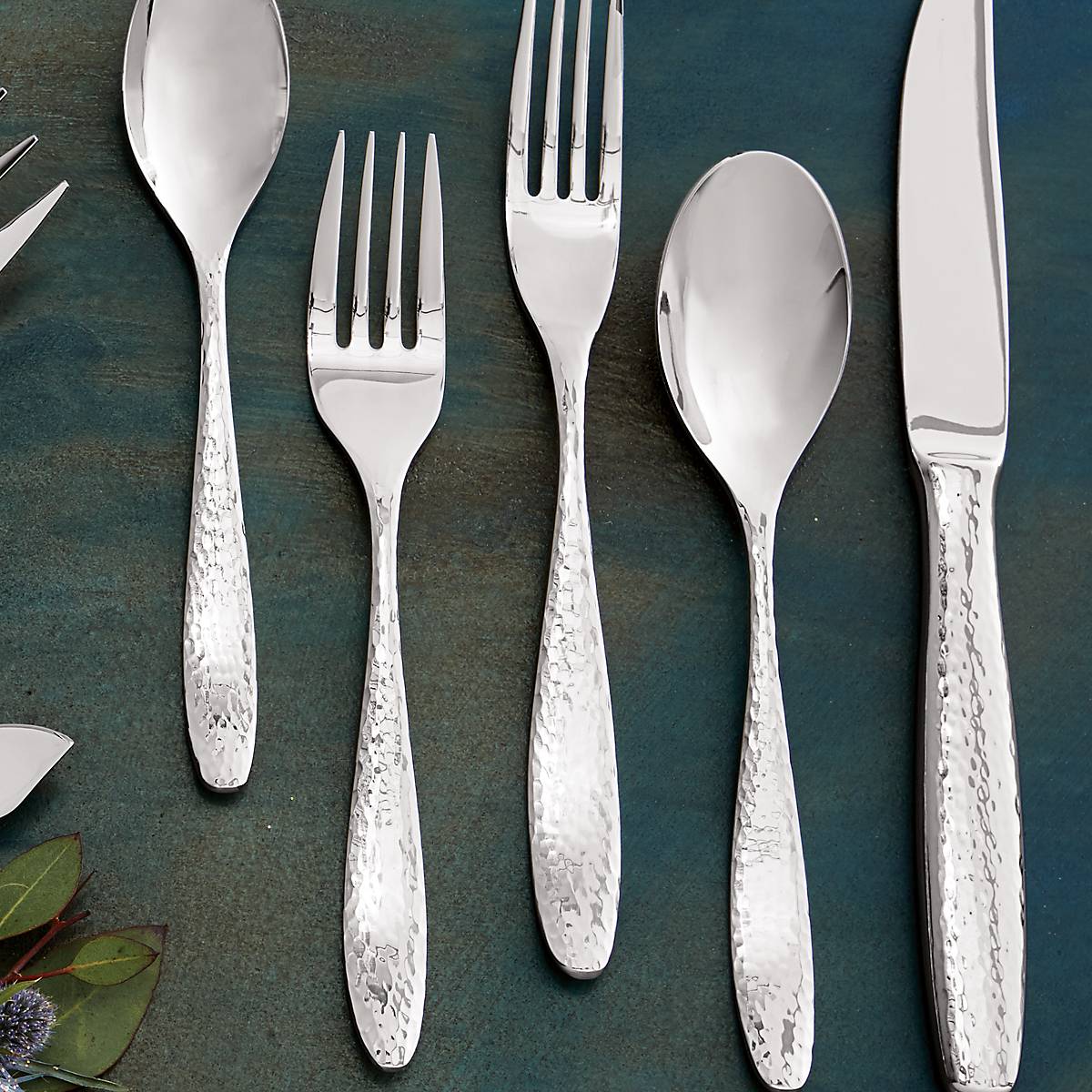 Palmer 65 Piece Flatware Set – Lenox Corporation
