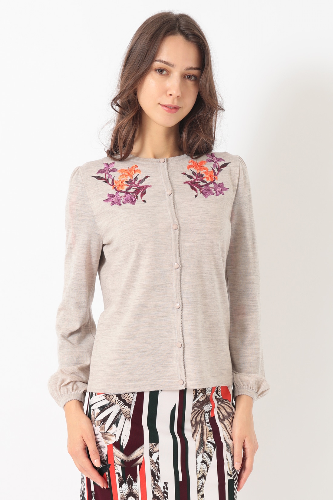 再値下げ】カーディガン F52G361391｜レオナール 公式オンラインショップ