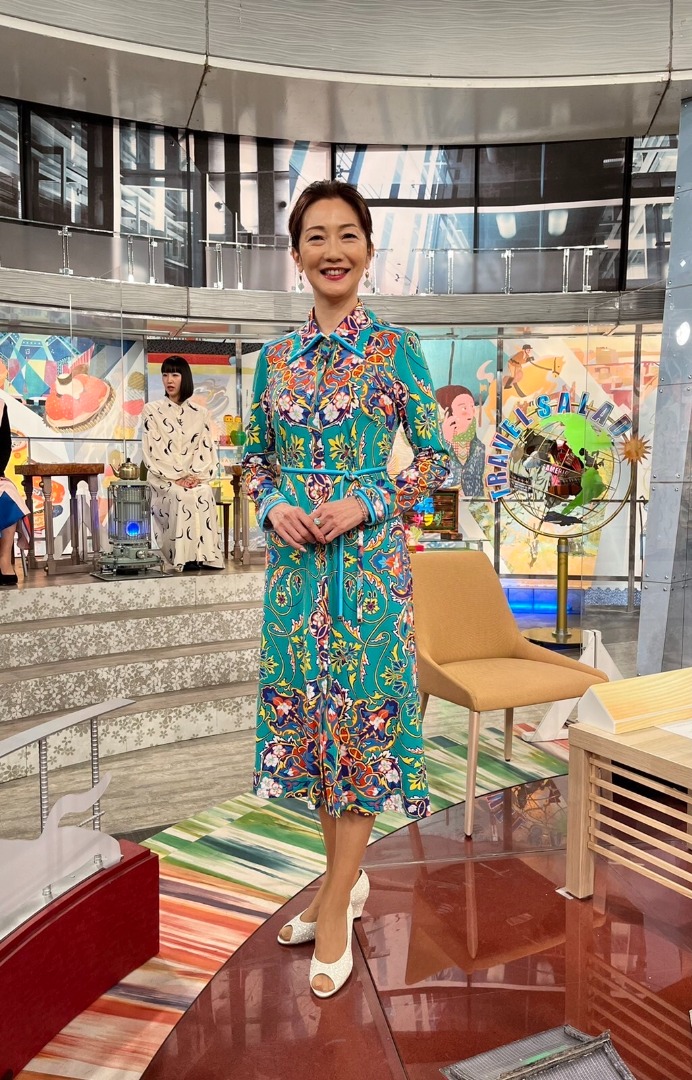 着用】向井亜紀さん｜レオナール 公式オンラインショップ